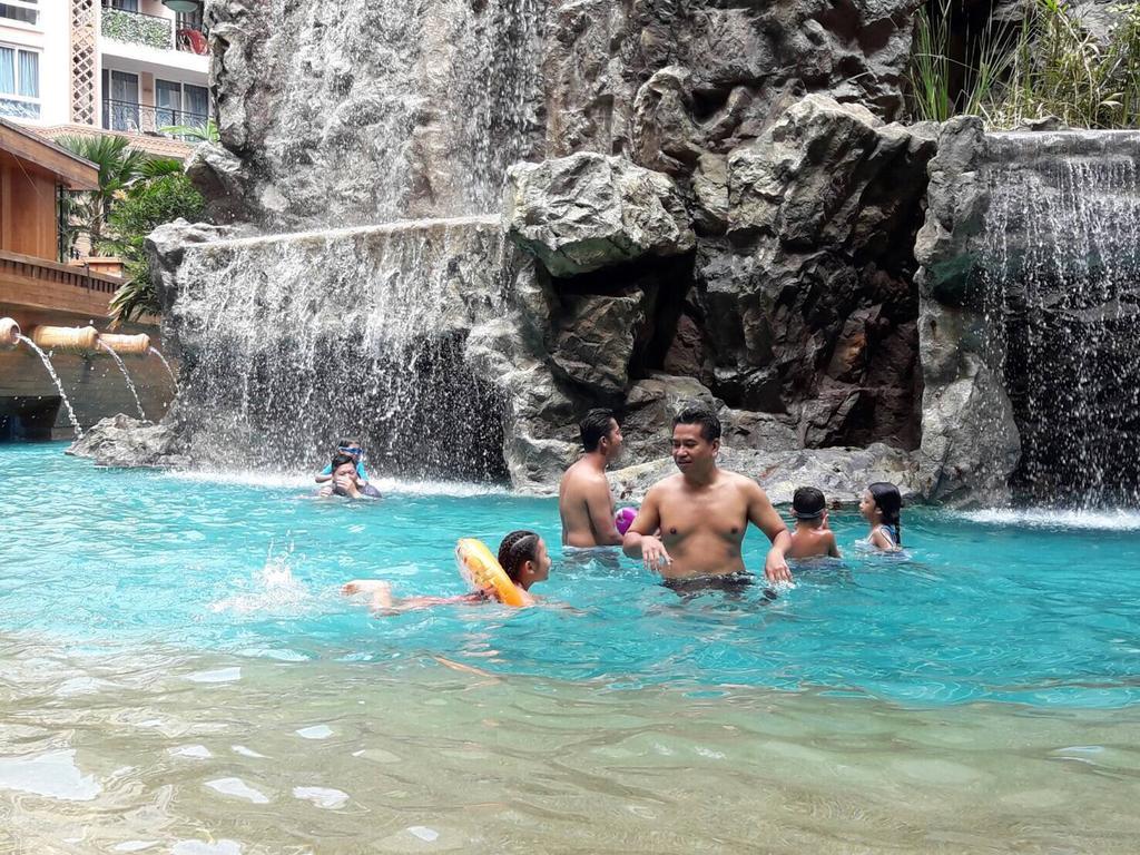 Atlantis Condo Resort Jomtian Pattaya Джомтьен Экстерьер фото